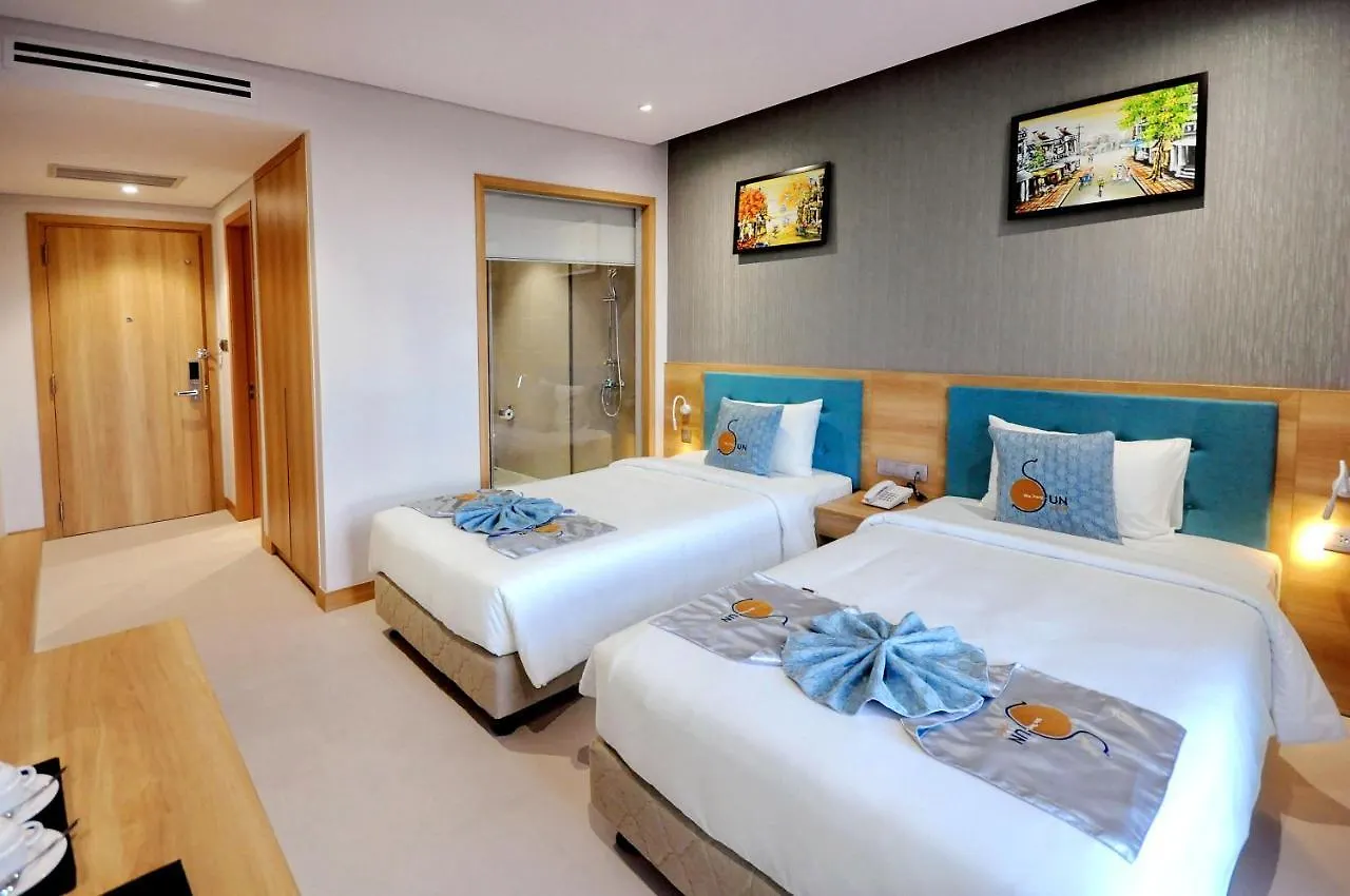 Sun Kiss Hotel Nha Trang 4*,  Vietnam