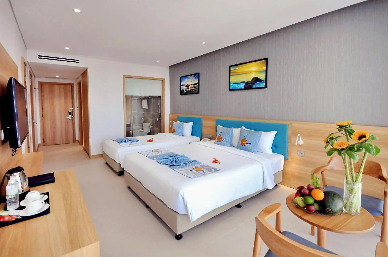 Sun Kiss Hotel Nha Trang 4*,  Vietnam