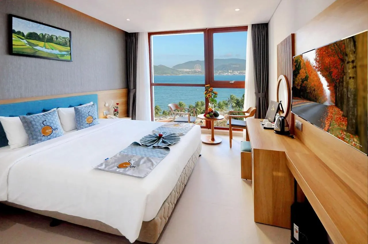 Sun Kiss Hotel Nha Trang 4*,  Vietnam