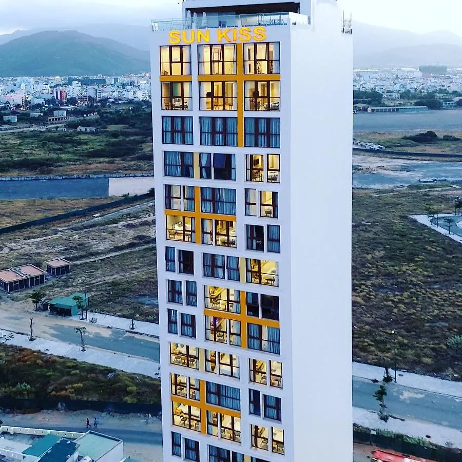 Sun Kiss Hotel Nha Trang 4*,